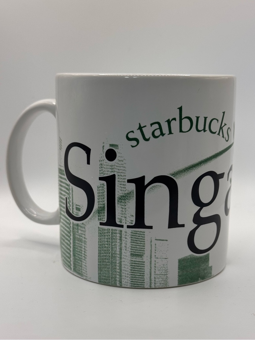 Starbucks 2007 Singapore City Mug. 18 fl oz.